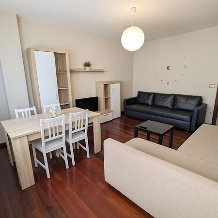 Apartamentos Turisticos Guillermo Палас-де-Рей Экстерьер фото